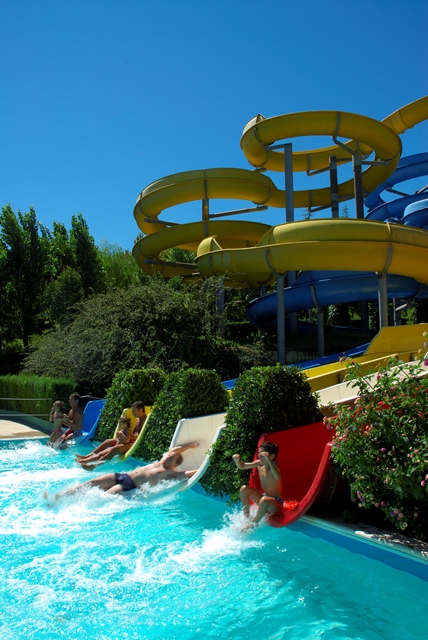 Toboga - Aqualand del Vasto - Il vero parco acquatico